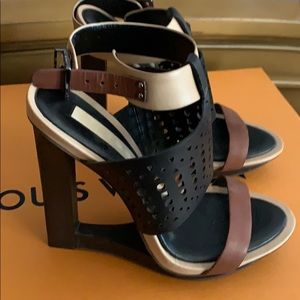 BCBG Max Azria wedges. So unique